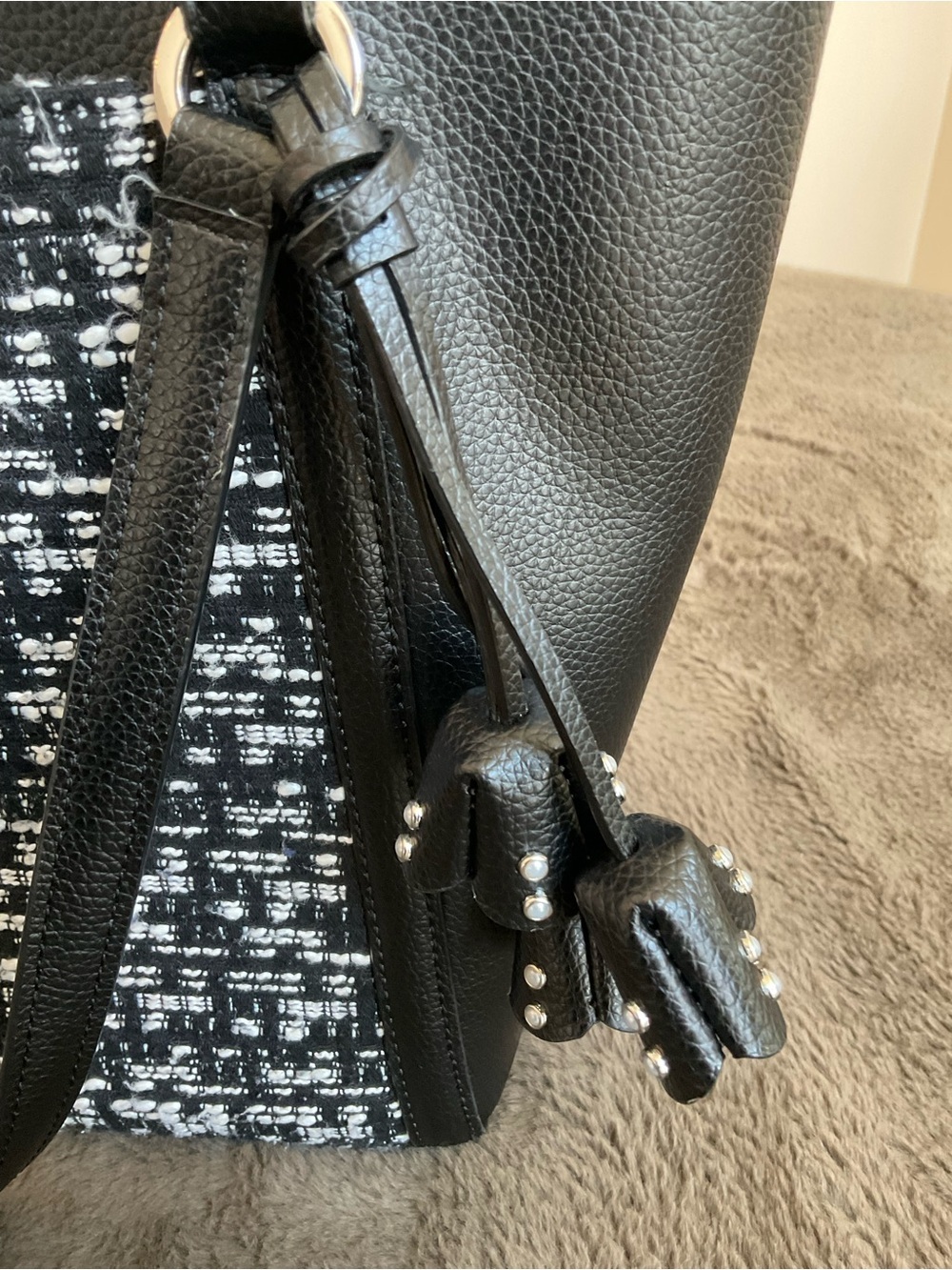Karl Lagerfeld Paris Iris Tote - Picture 9 of 16